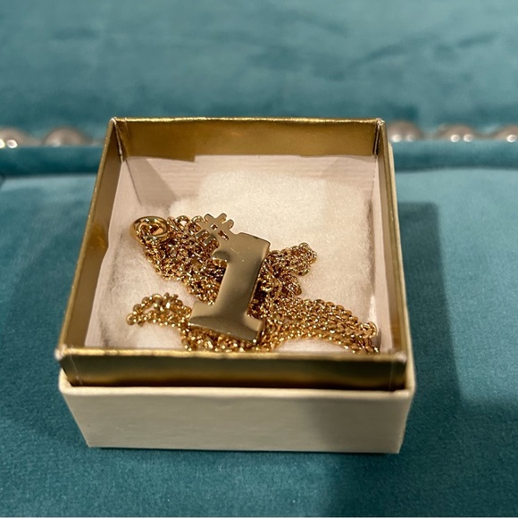 Avon #1 pendant necklace vintage pendant - Picture 4 of 8